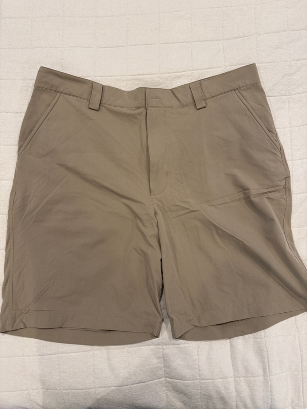 Under Armour Men's Flat-Front Shorts in Taupe